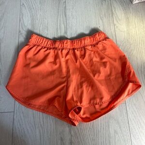 Dolphin-Hem Run Shorts